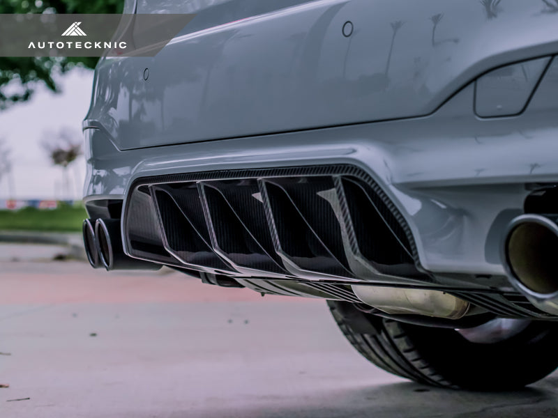 Dry Carbon Competition Rear Diffuser - F90 M5