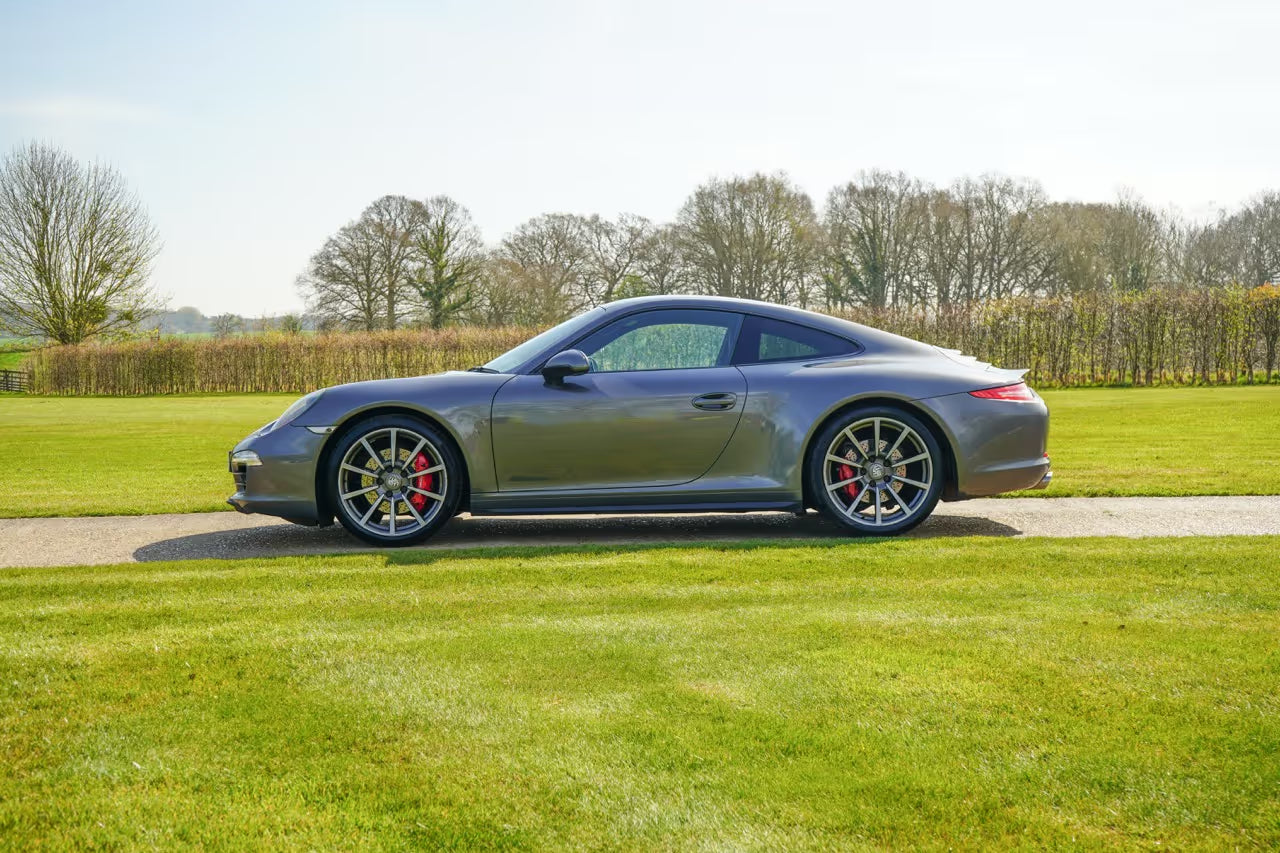 991.1 Edition Ducktail