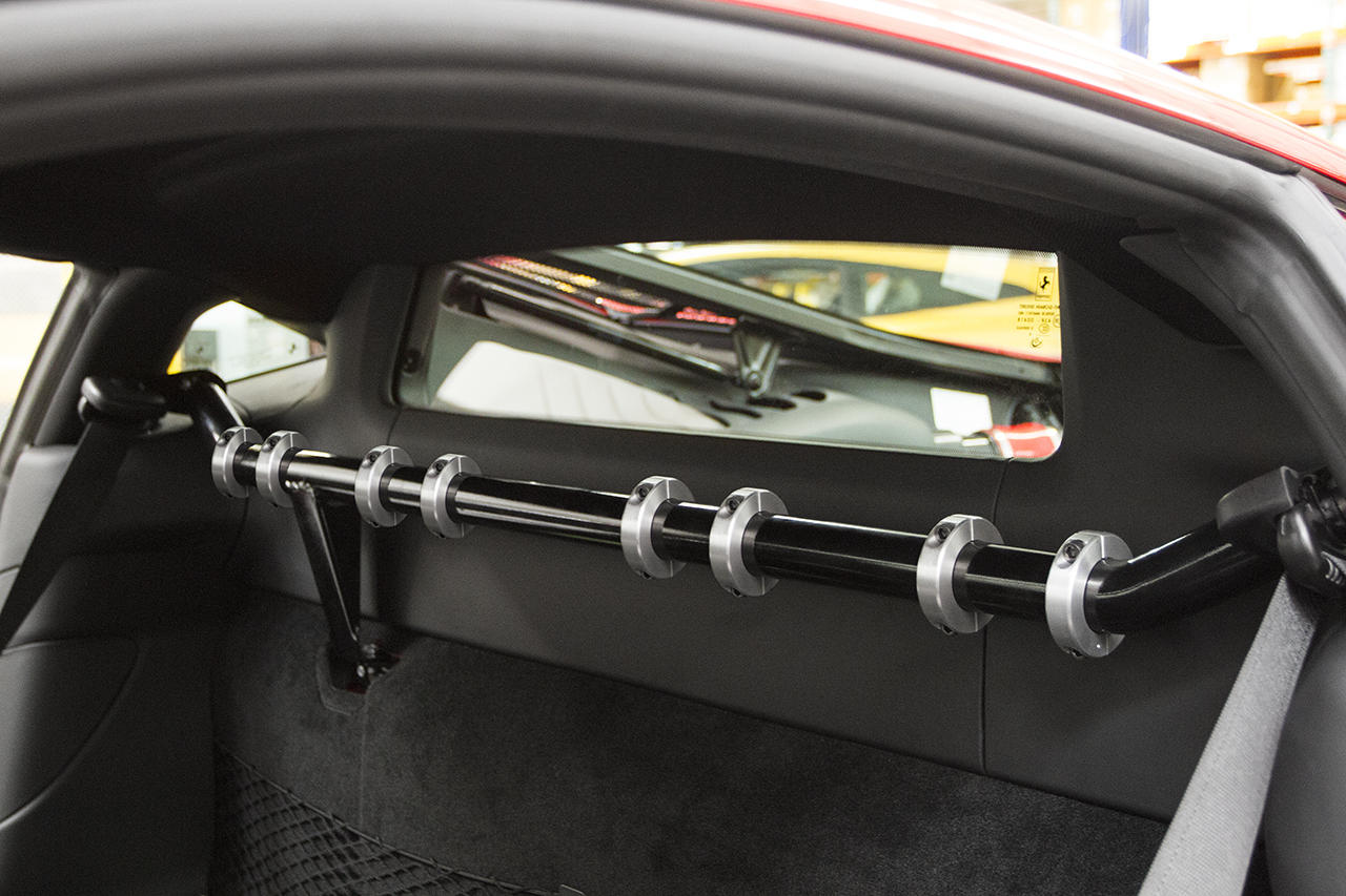 488 GTB Harness Bar & Mounting Kit