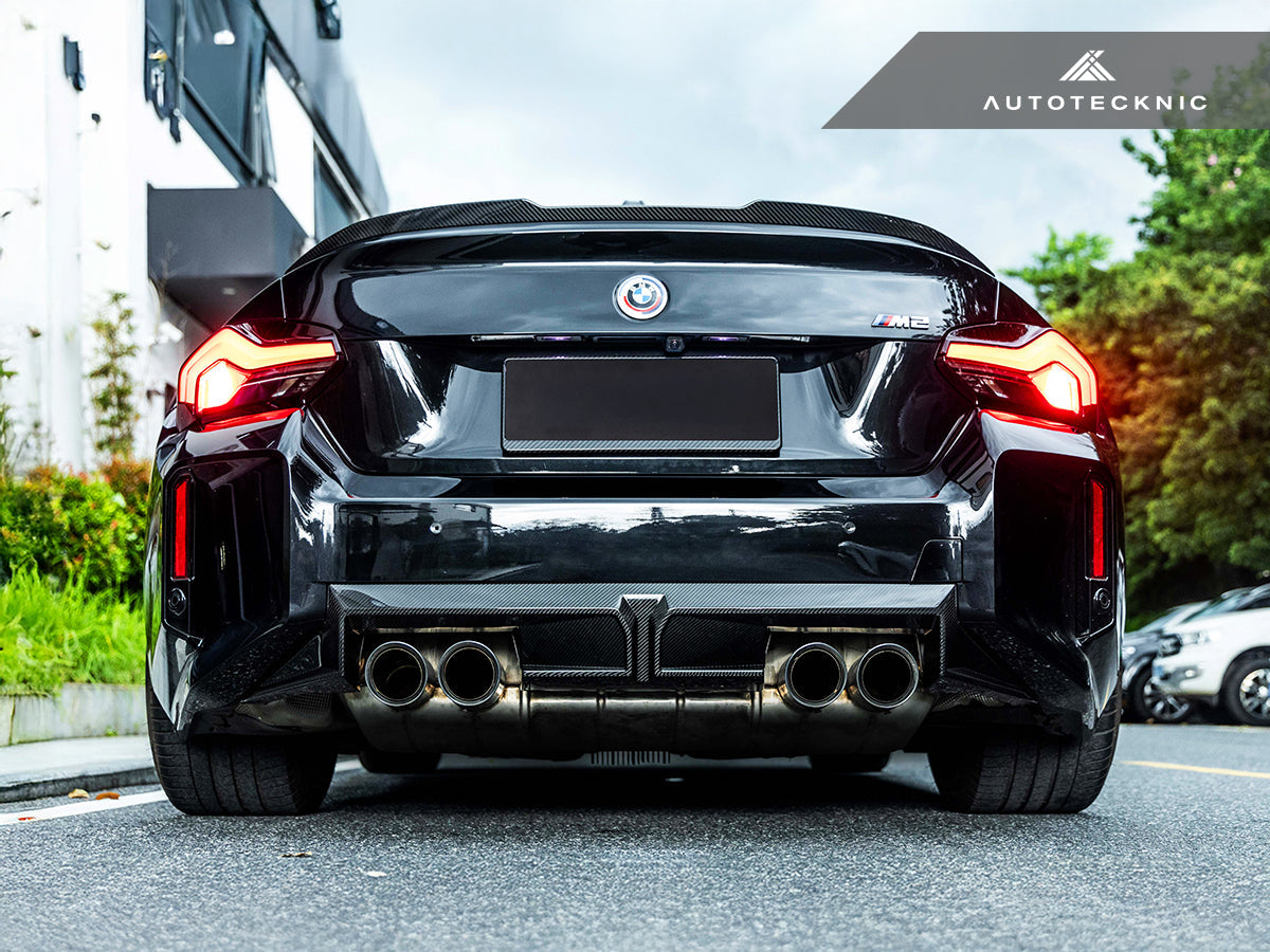 Dry Carbon Circuit Sport Rear Diffuser - G87 M2