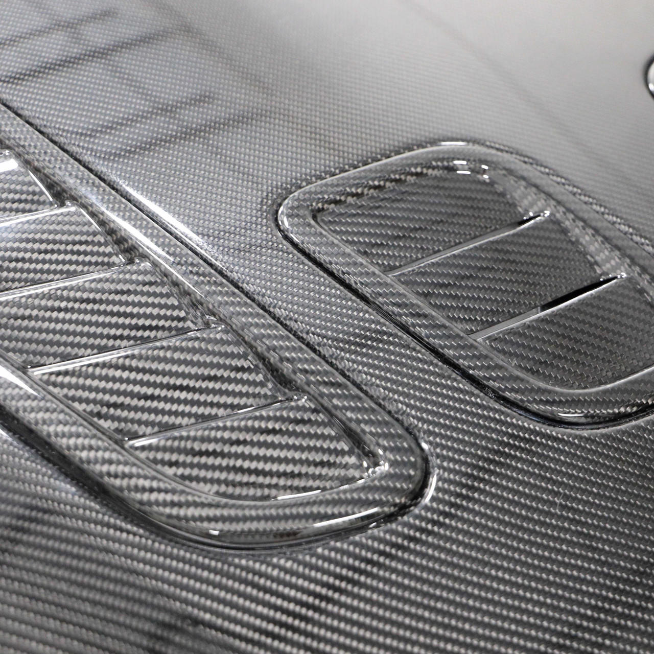 V12 4 Piece Hood Vents Aston Martin DBS Rapide Vanquish Vantage V12 Vantage V8