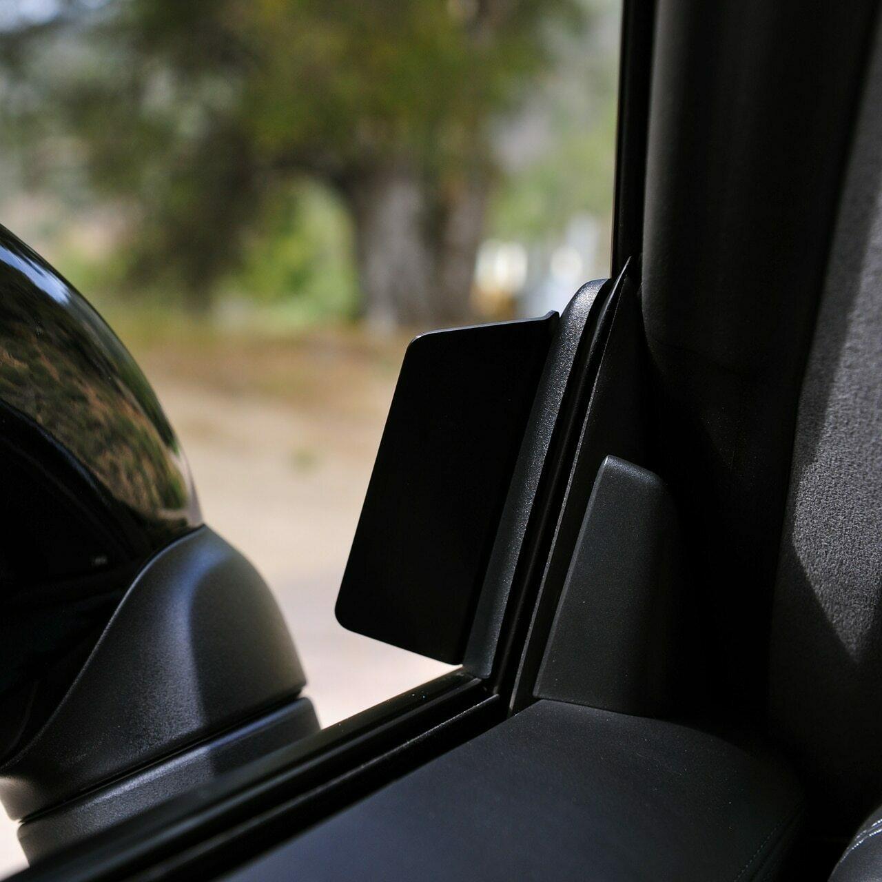 Blackmill Performance Anti-Wind Buffeting Kit (2013+)